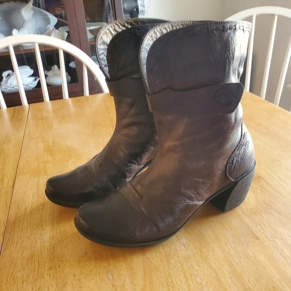 Romika Distressed Brown Leather Boots sz 38 - Picture 2 of 10